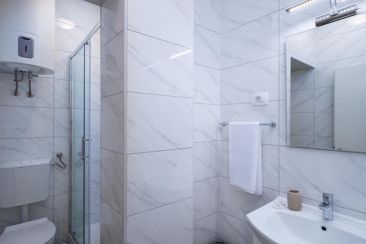Studio Apartment Brigita Mlini Eksteriør bilde